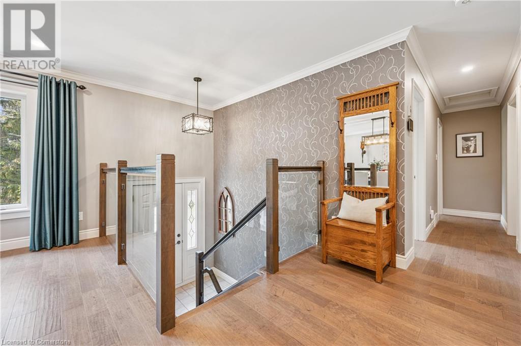 558 Elm Ridge Place, Waterloo, Ontario  N2L 4P7 - Photo 6 - 40746027