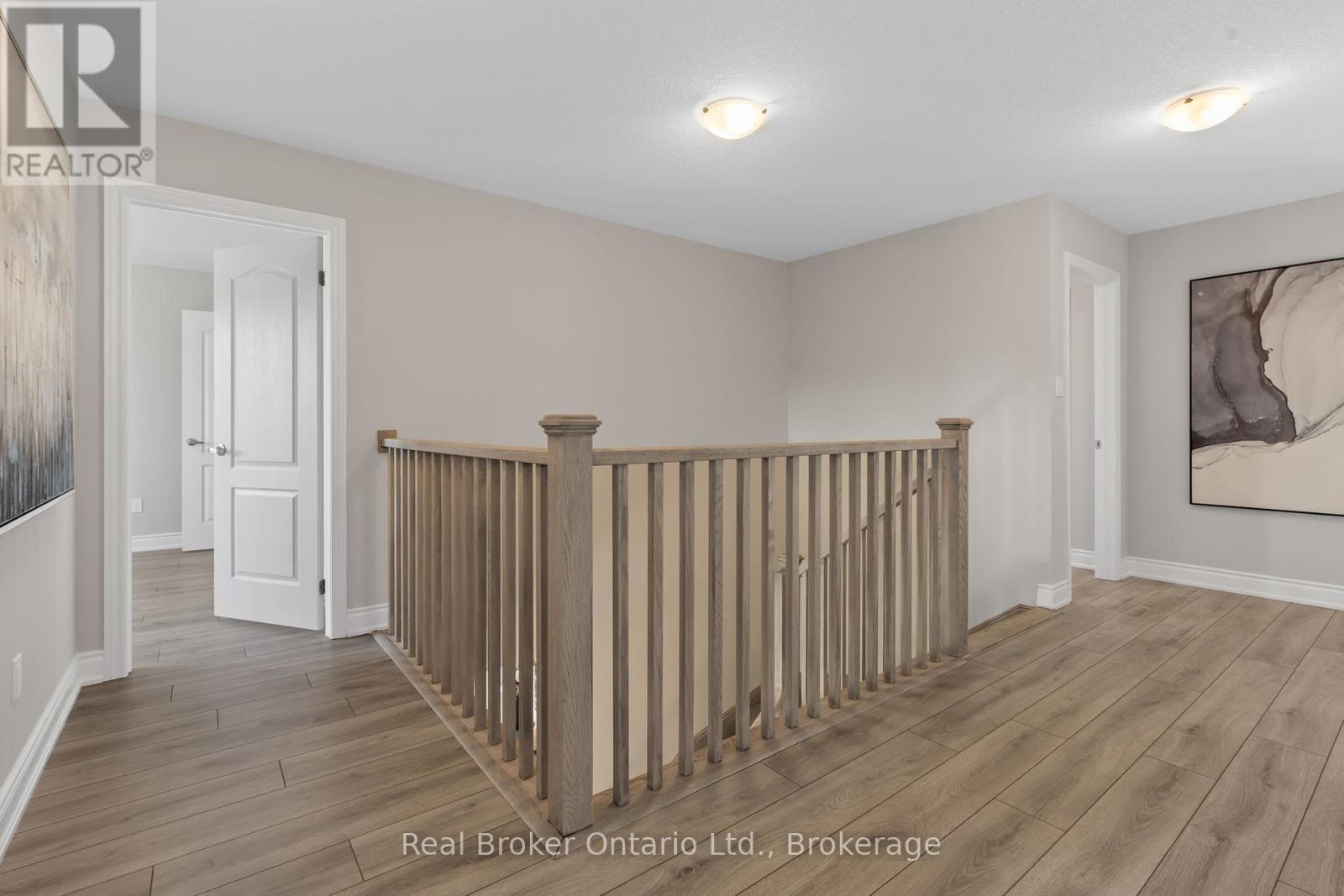 15 Venture Way, Thorold, Ontario  L2V 0G9 - Photo 27 - X12258486
