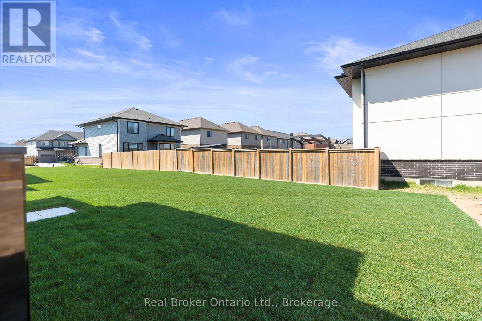 15 Venture Way, Thorold, Ontario  L2V 0G9 - Photo 48 - X12258486