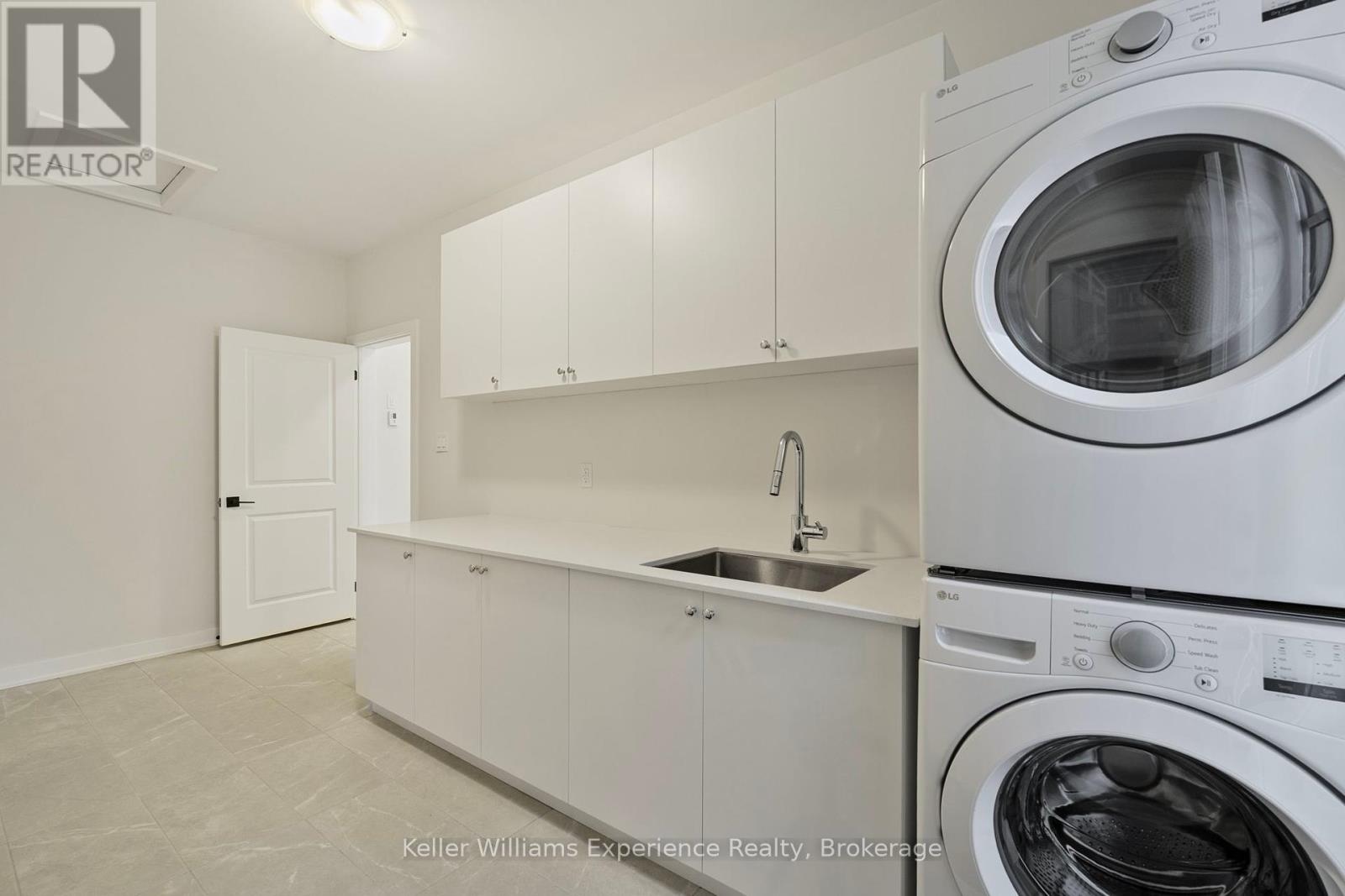 85 - 1016 Pondview Court, Lake Of Bays, Ontario  P1H 0K1 - Photo 22 - X12258647