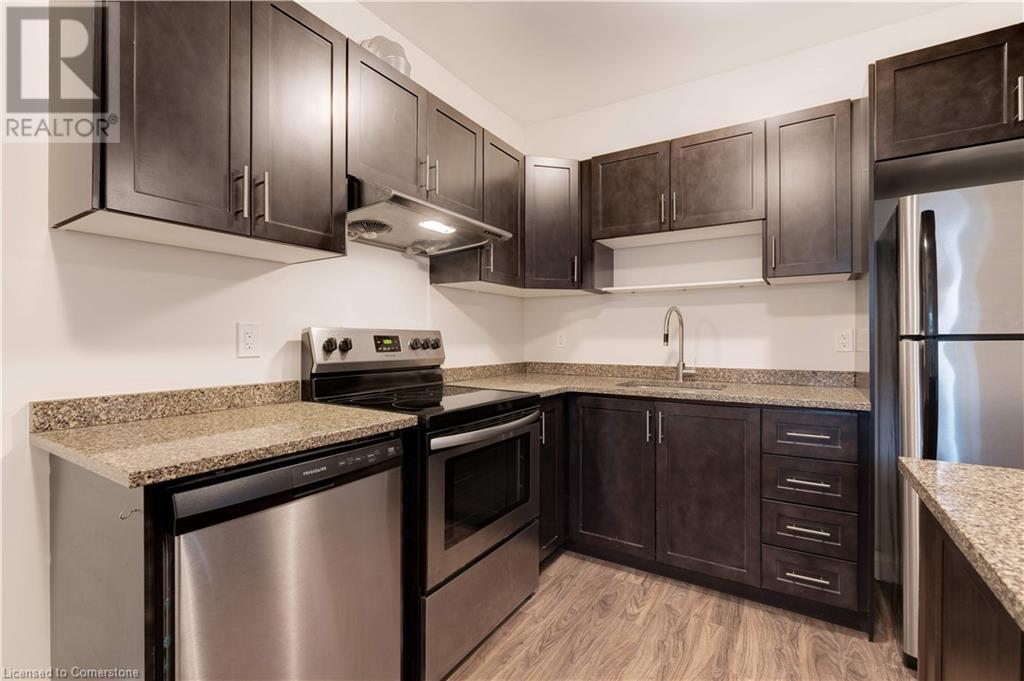152 Sanford Avenue S, Hamilton, Ontario  L8M 2G9 - Photo 13 - 40710512