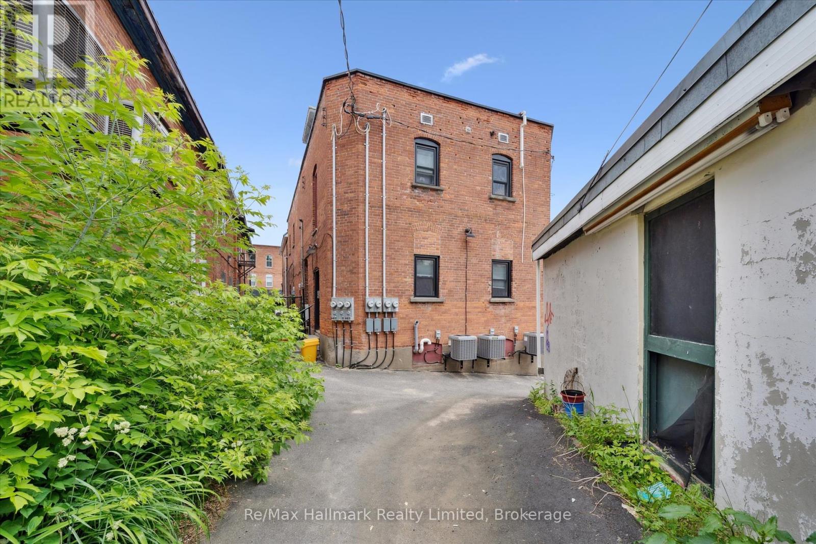 14 Manitoba Street, Bracebridge, Ontario  P1L 1R9 - Photo 47 - X12259008