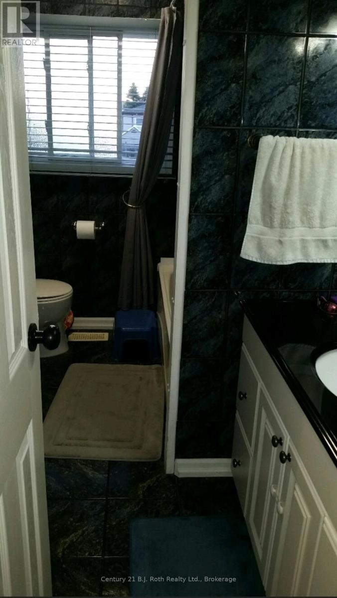 2 Lynn Street, Tiny, Ontario  L0L 2J0 - Photo 14 - S12259263