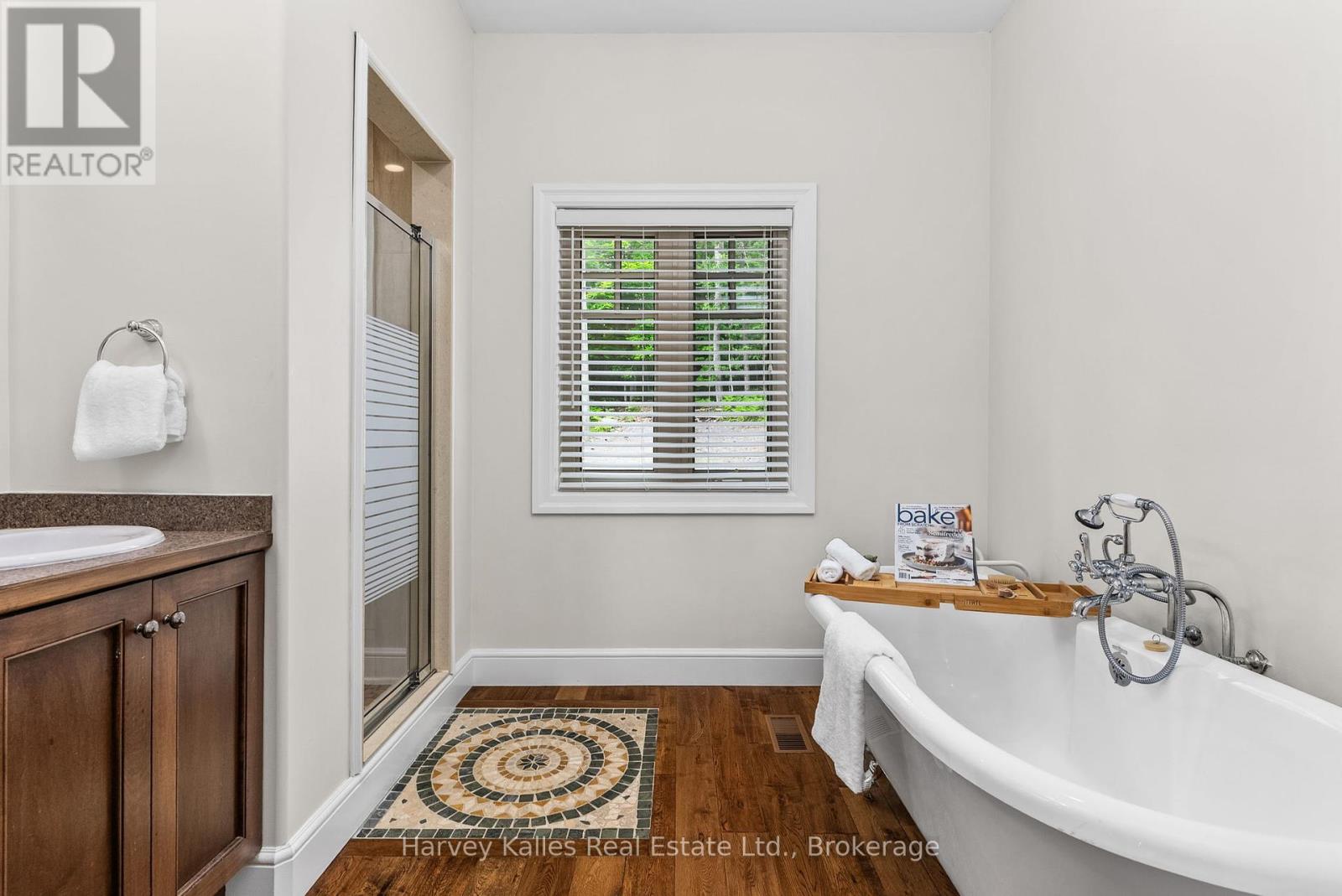 147 Gall Trail, Huntsville, Ontario  P0B 1M0 - Photo 20 - X12259253