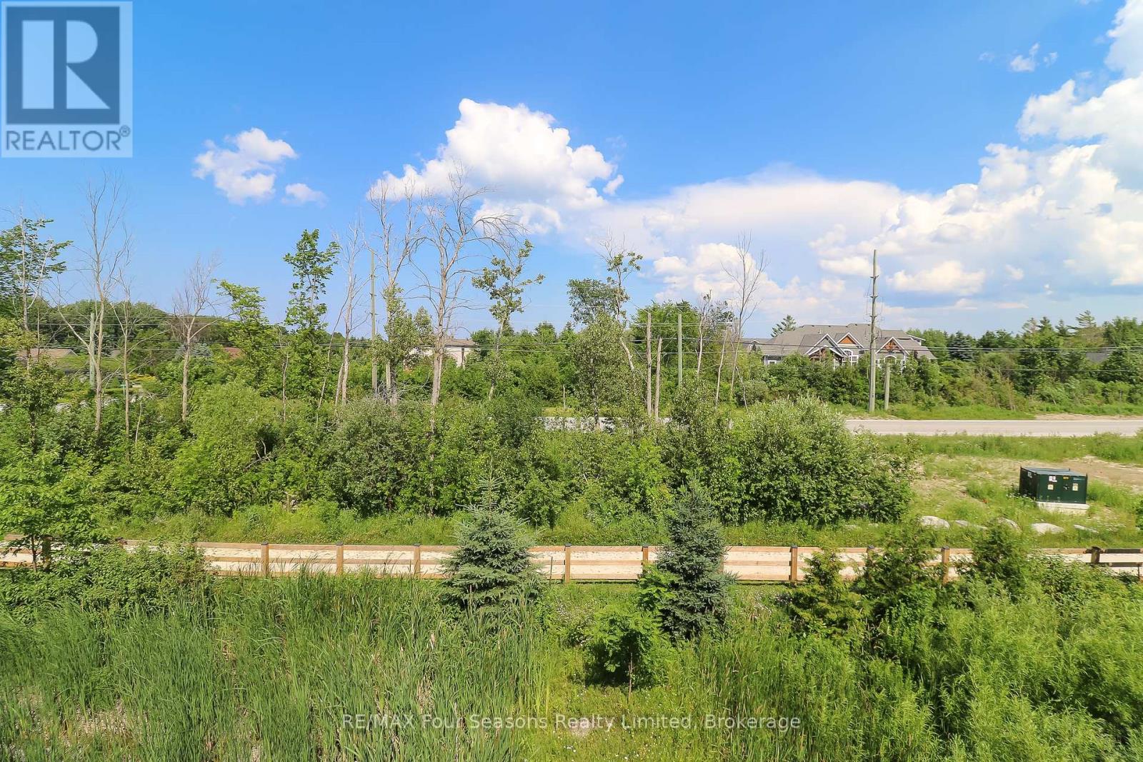 207 - 13 Beausoleil Lane, Blue Mountains, Ontario  L9Y 2X5 - Photo 27 - X12259299