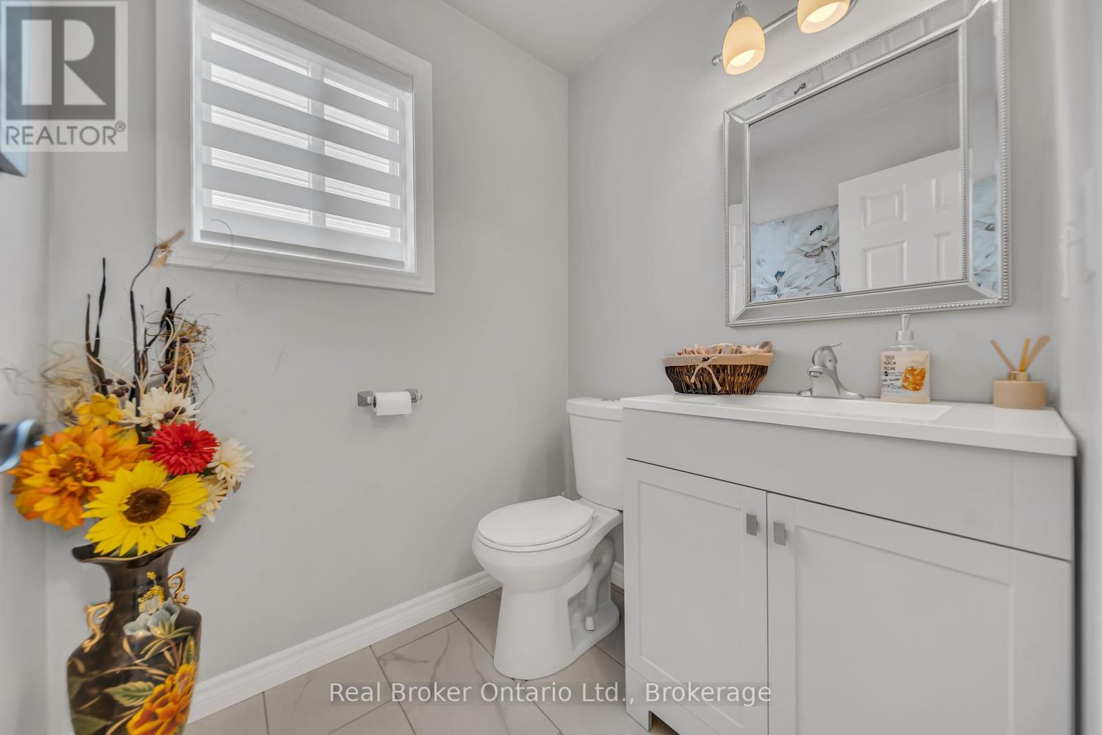 21 Mackay Street, Guelph, Ontario  N1E 7H3 - Photo 16 - X12259415