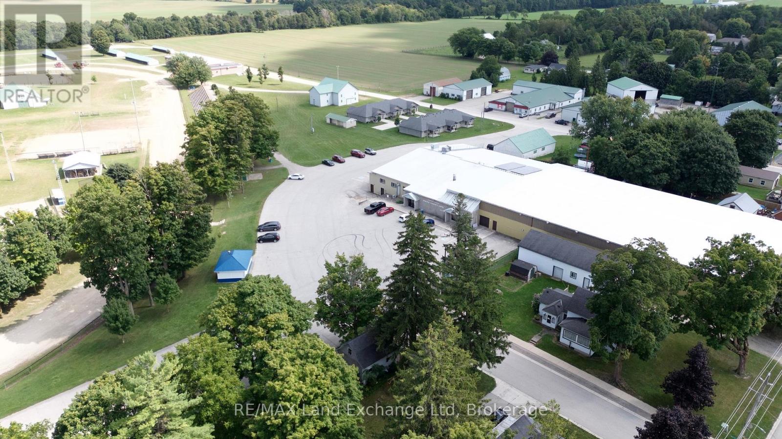 18 Clarinda Street S, South Bruce, Ontario  N0G 2S0 - Photo 35 - X12259486