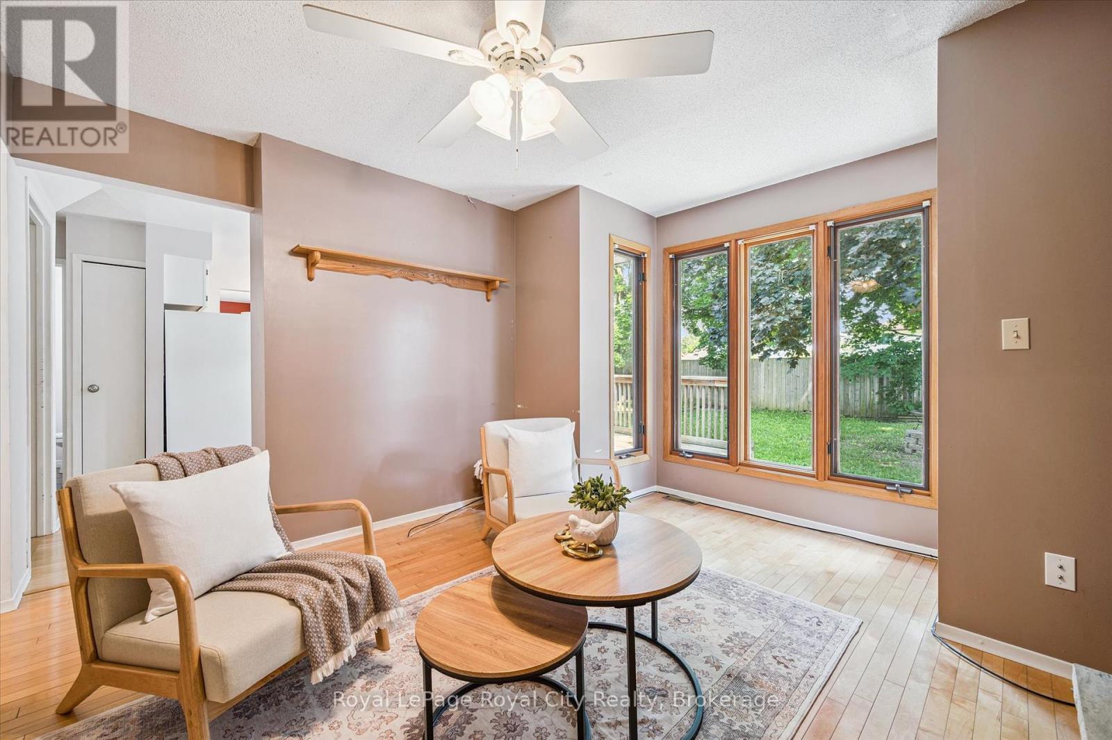 17 Springdale Boulevard, Guelph, Ontario  N1H 6X4 - Photo 19 - X12259508