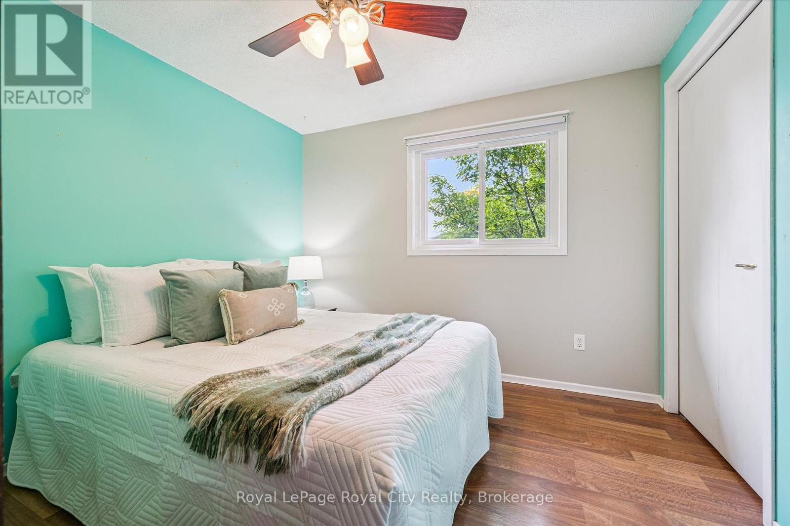 17 Springdale Boulevard, Guelph, Ontario  N1H 6X4 - Photo 24 - X12259508