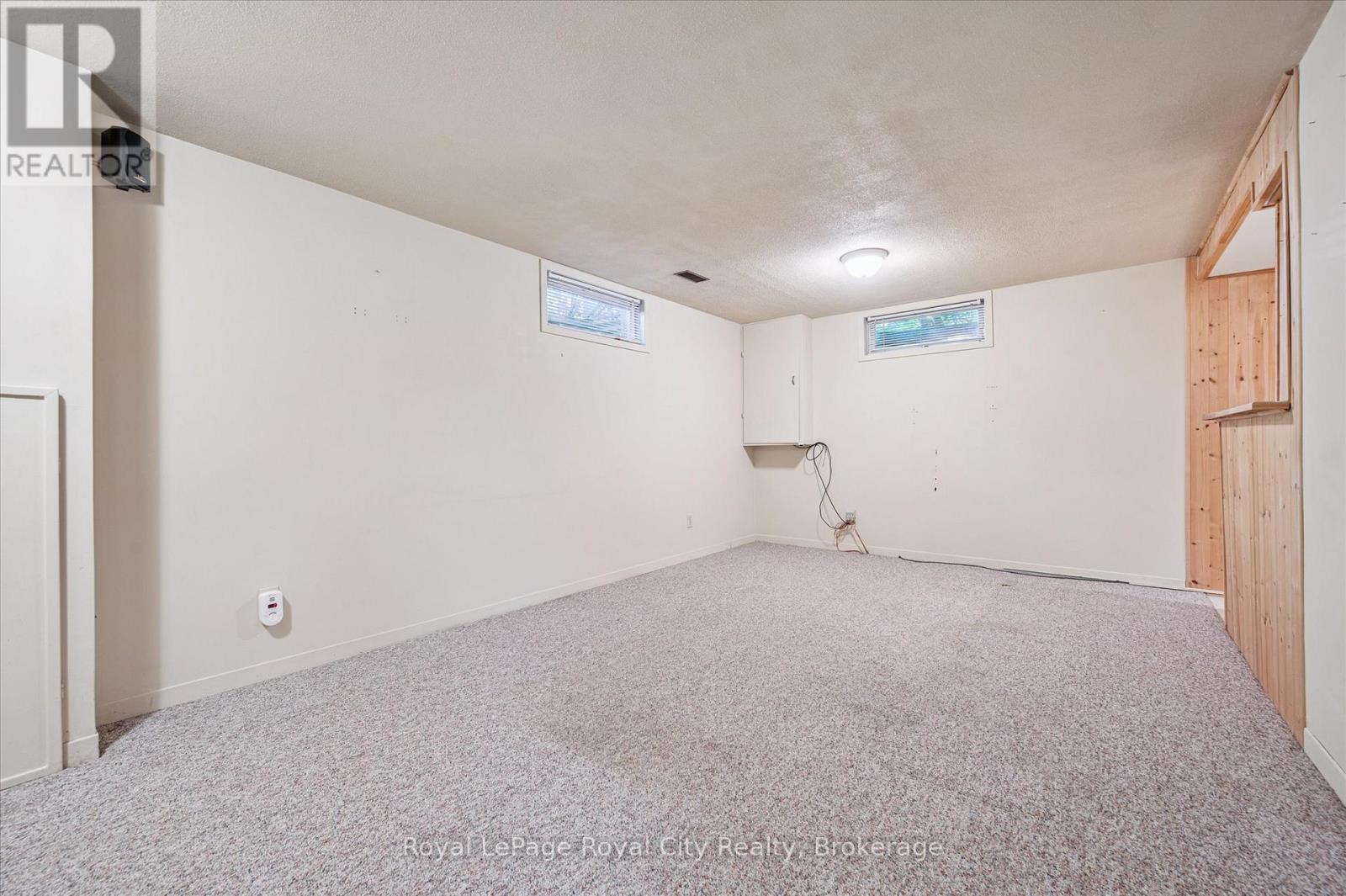 17 Springdale Boulevard, Guelph, Ontario  N1H 6X4 - Photo 31 - X12259508