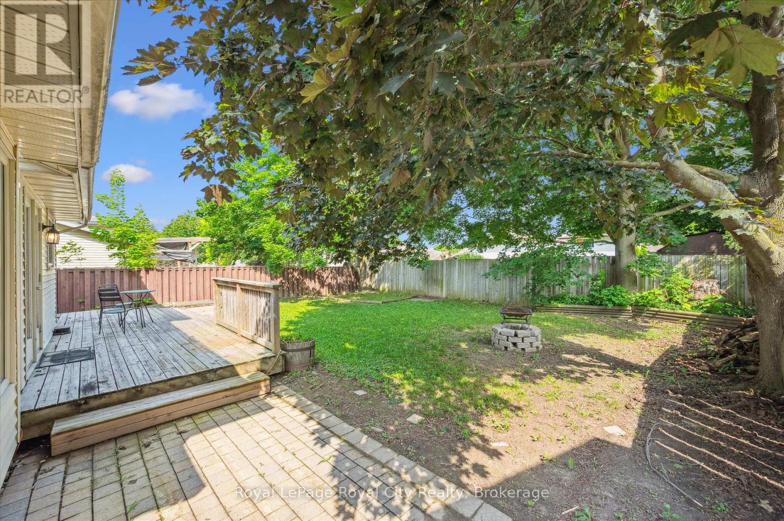 17 Springdale Boulevard, Guelph, Ontario  N1H 6X4 - Photo 37 - X12259508