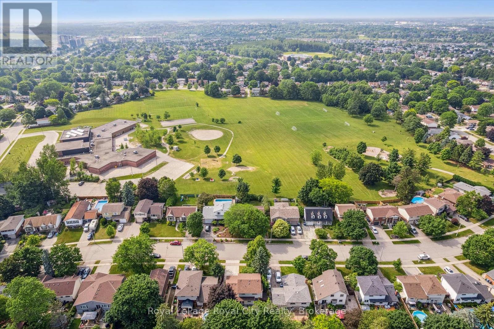 17 Springdale Boulevard, Guelph, Ontario  N1H 6X4 - Photo 45 - X12259508