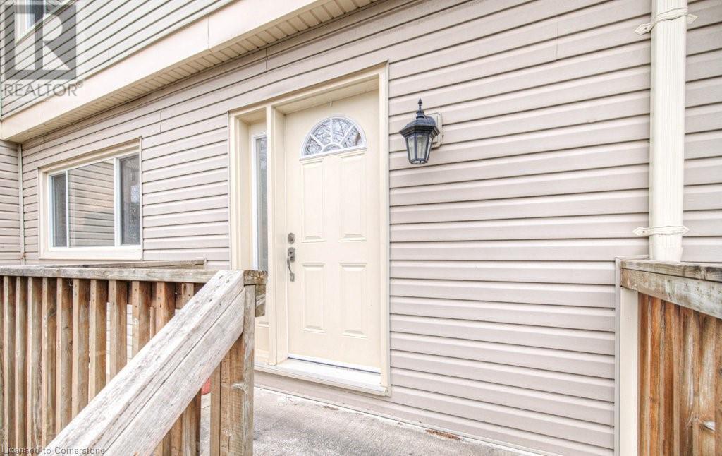 30 Green Valley Drive Unit# 3, Kitchener, Ontario  N2P 1G8 - Photo 3 - 40746913