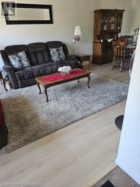 97 Guildwood Drive, Hamilton, Ontario  L9C 6S3 - Photo 8 - 40747515