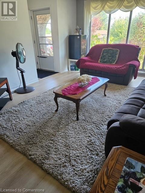 97 Guildwood Drive, Hamilton, Ontario  L9C 6S3 - Photo 9 - 40747515