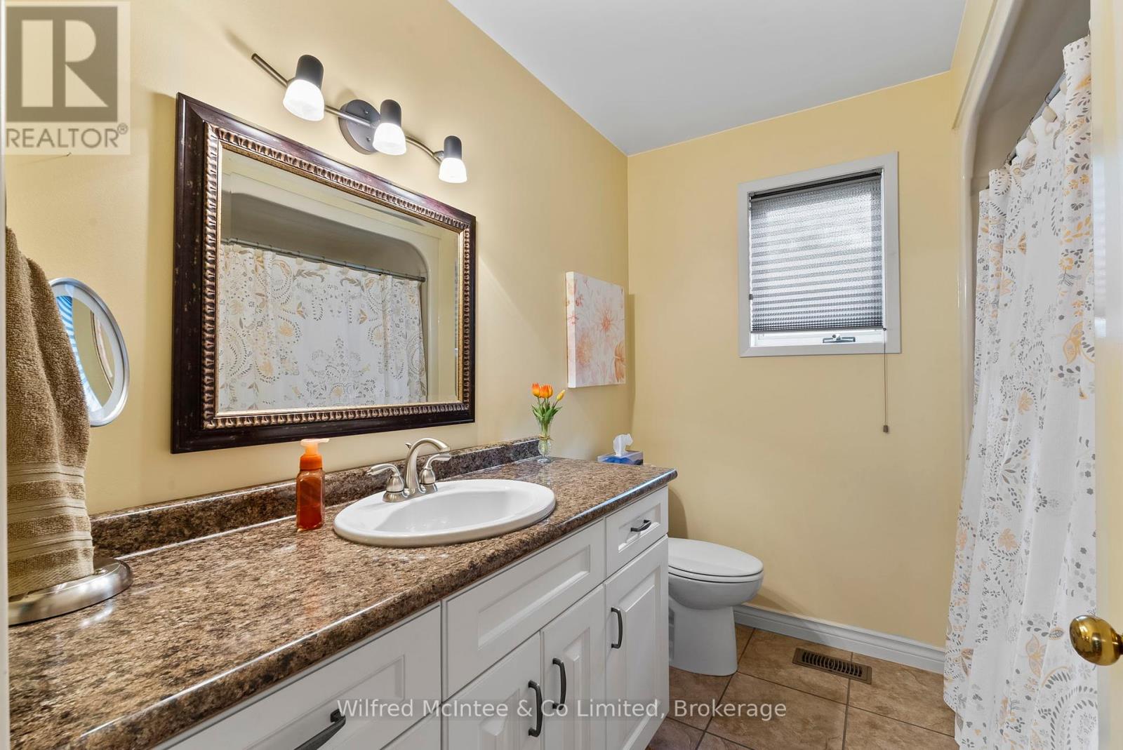 30 Geeson Avenue, Brockton, Ontario  N0G 2V0 - Photo 28 - X12259783