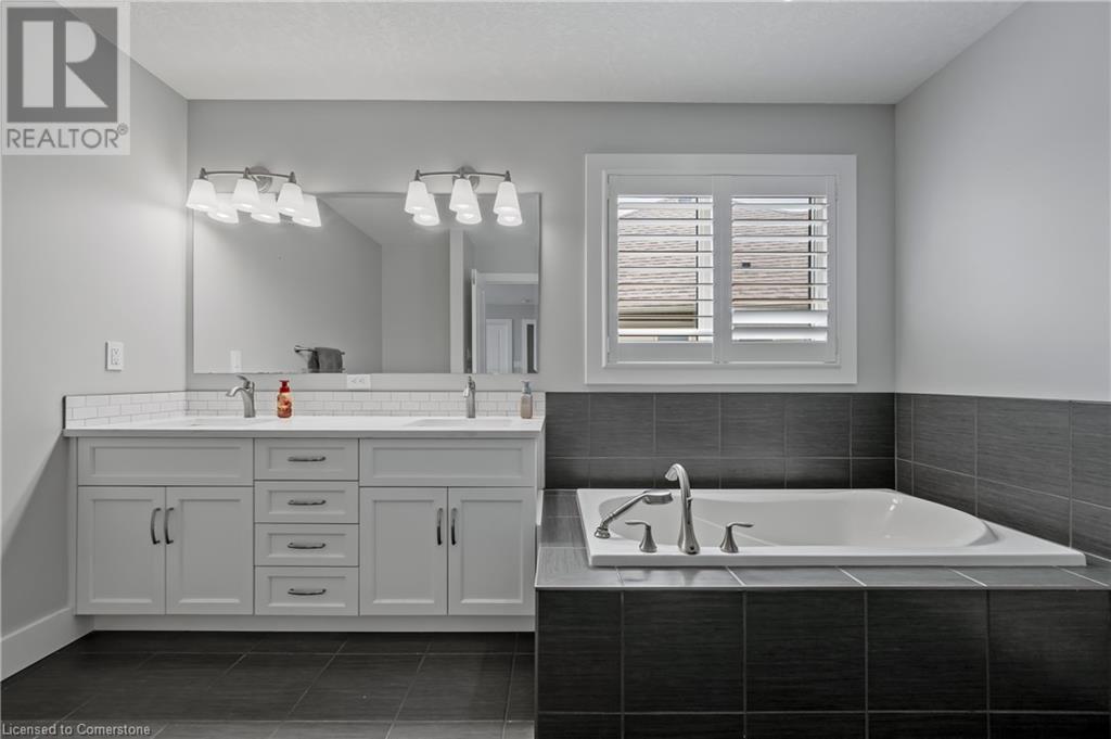 50 Eden Oak Trail, Kitchener, Ontario  N2A 0G3 - Photo 23 - 40744182