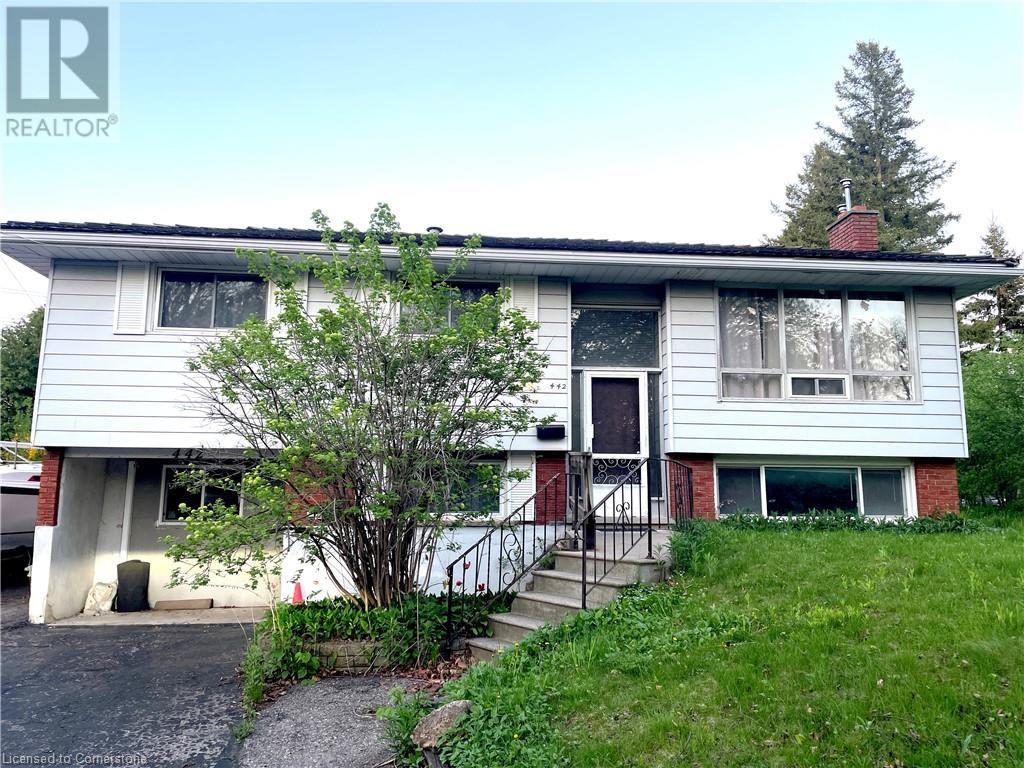 442 Blythwood Place Unit# A, Waterloo, Ontario  N2L 4A3 - Photo 2 - 40747610
