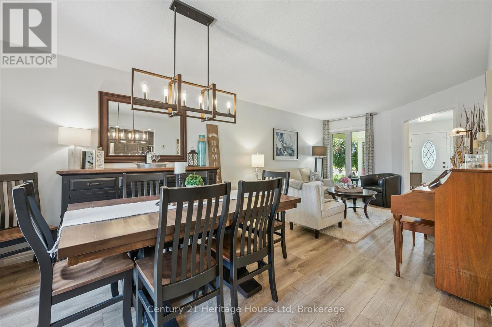 685 Willow Road, Guelph, Ontario  N1H 8K2 - Photo 12 - X12259975