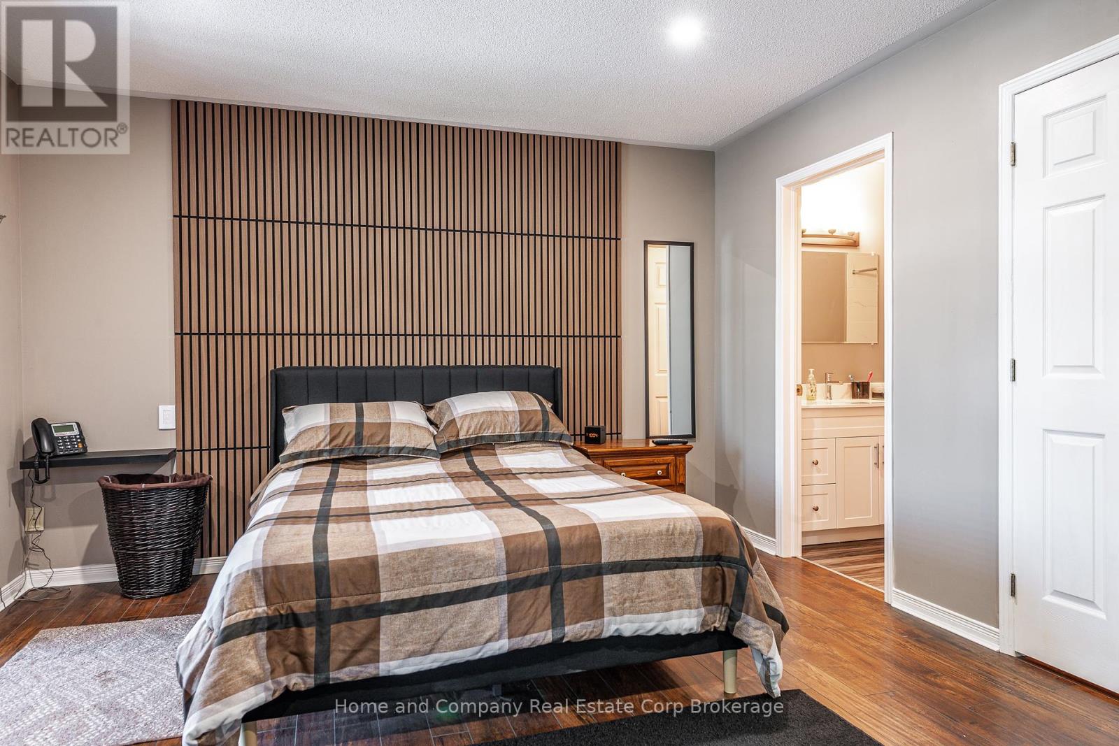421 Greenwood Drive, Stratford, Ontario  N5A 7S7 - Photo 28 - X12260100