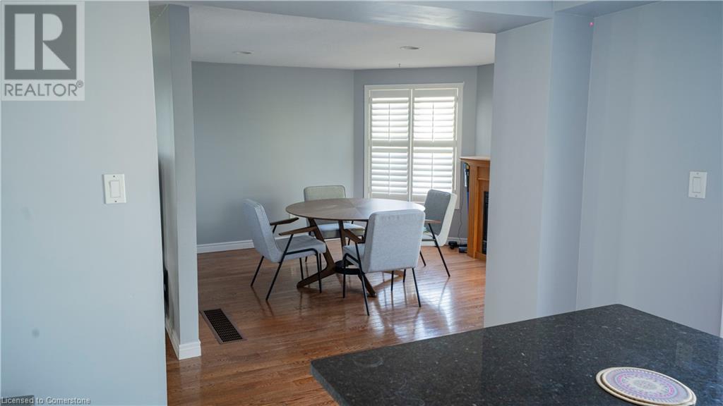 53 Sandwell Court W, Kitchener, Ontario  N2A 4H9 - Photo 17 - 40747616