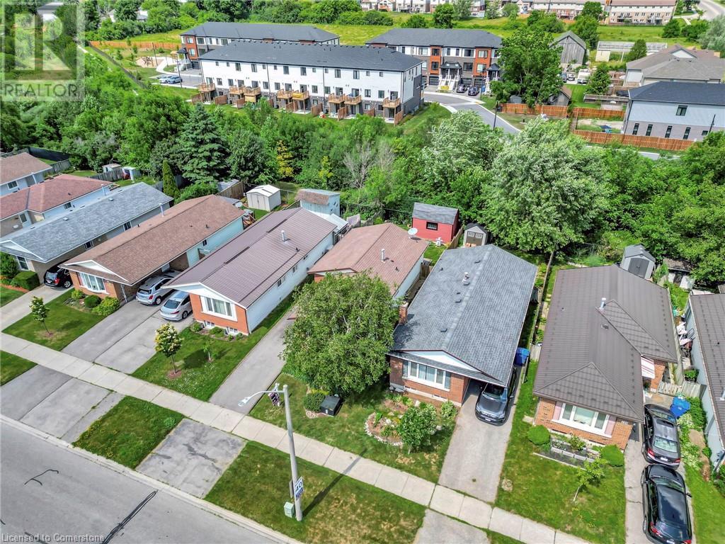 233 Auden Road, Guelph, Ontario  N1E 6N5 - Photo 3 - 40745355