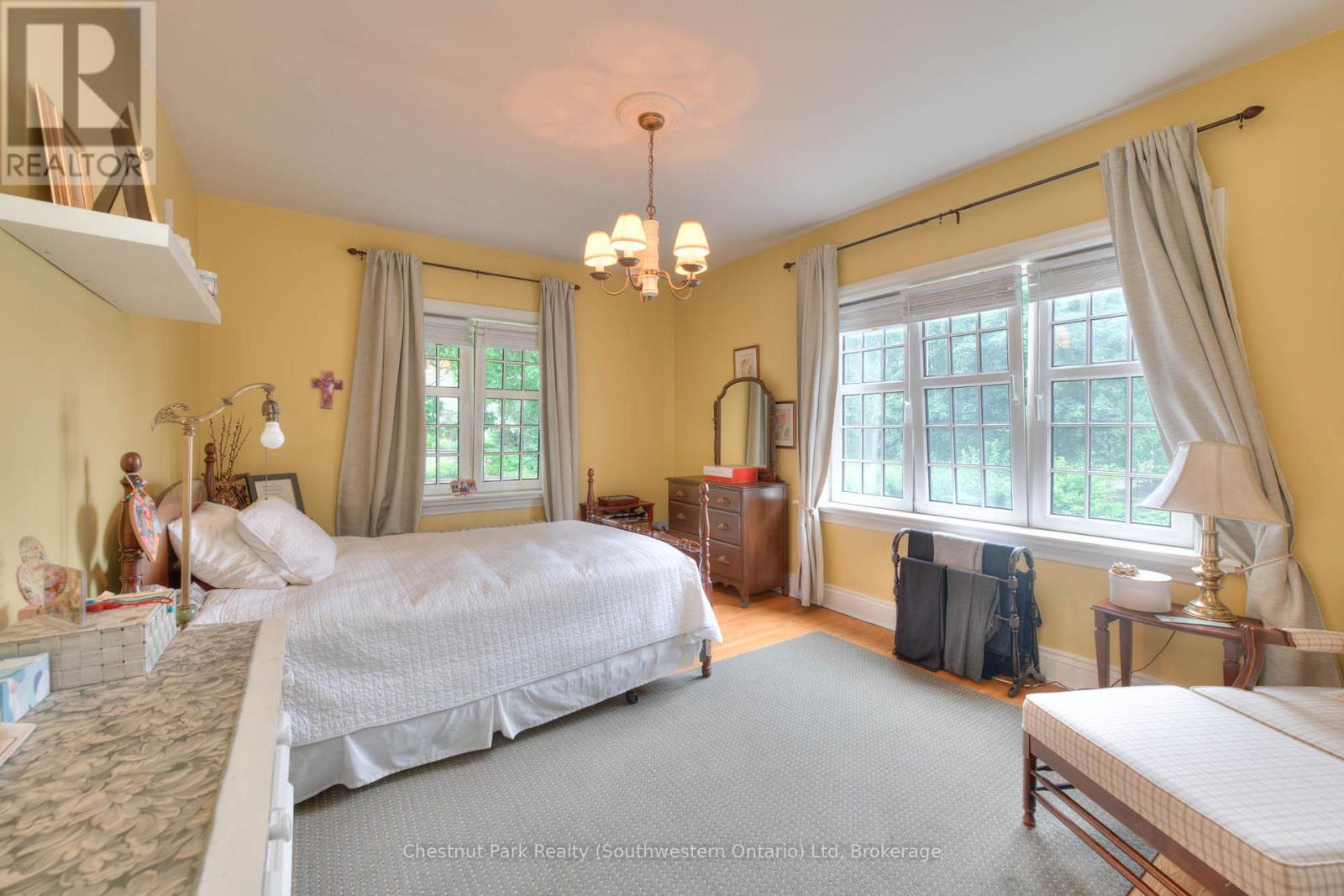 76 Queen Street, Guelph, Ontario  N1E 4R8 - Photo 48 - X12260262