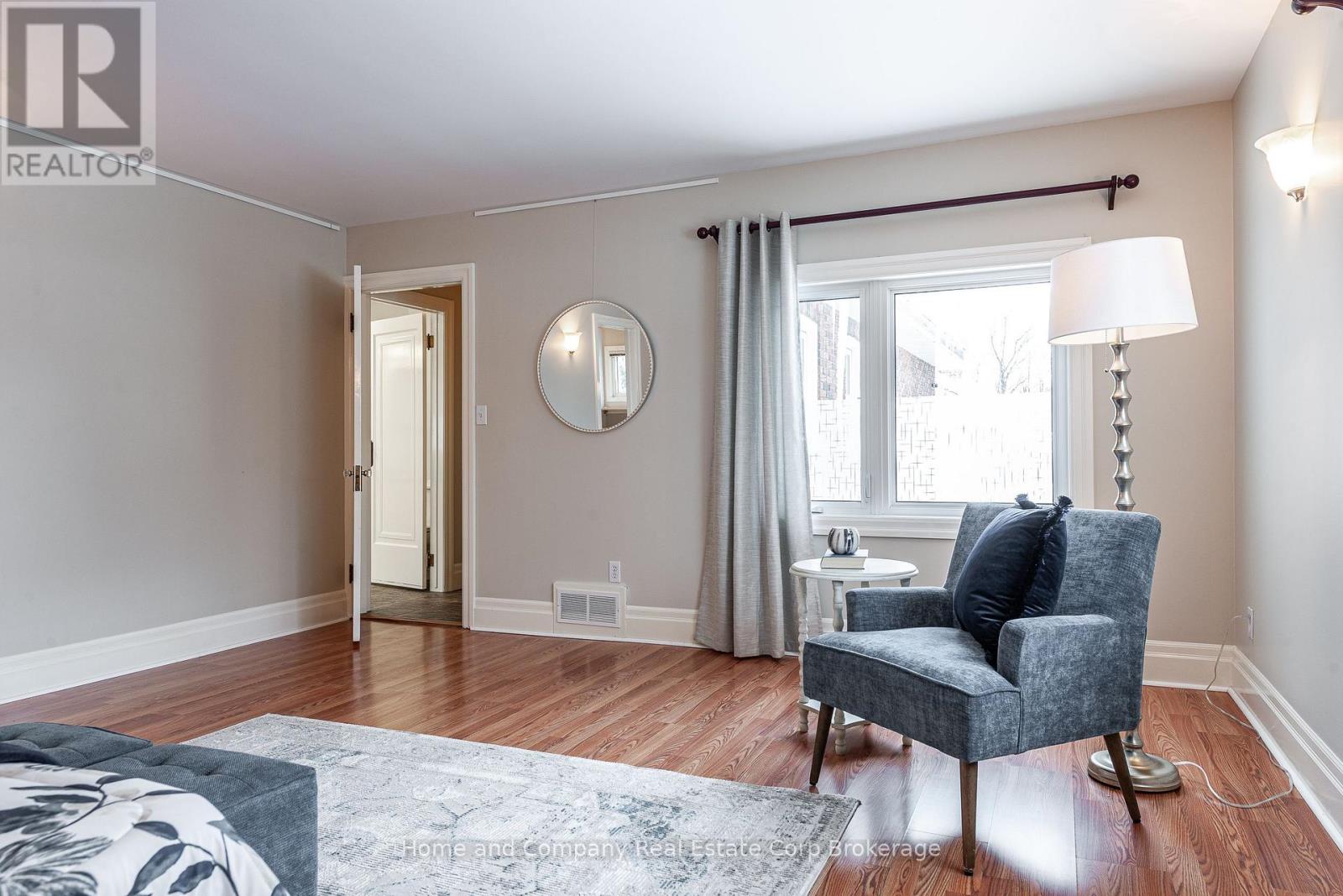 211 Douglas Street, Stratford, Ontario  N5A 5P8 - Photo 28 - X12260308