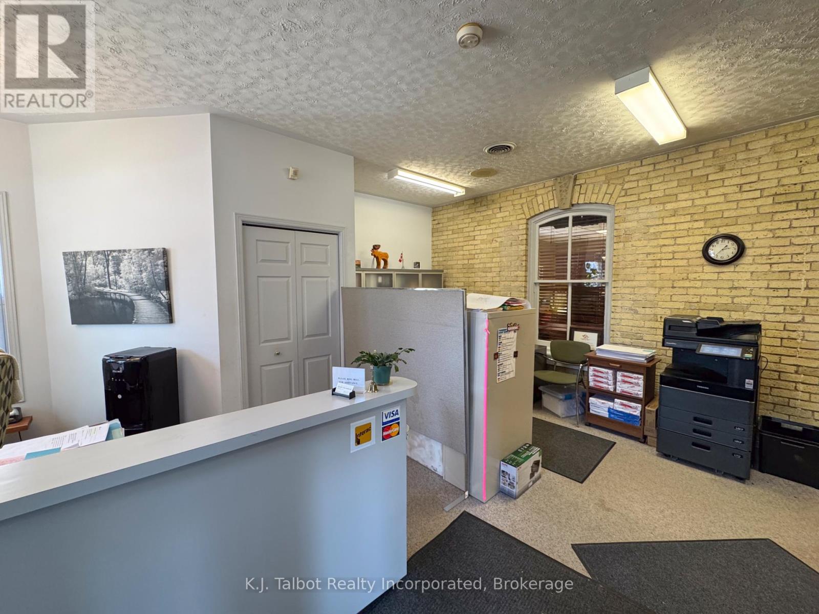 50 North Street N, Goderich, Ontario  N7A 2T5 - Photo 5 - X12260324