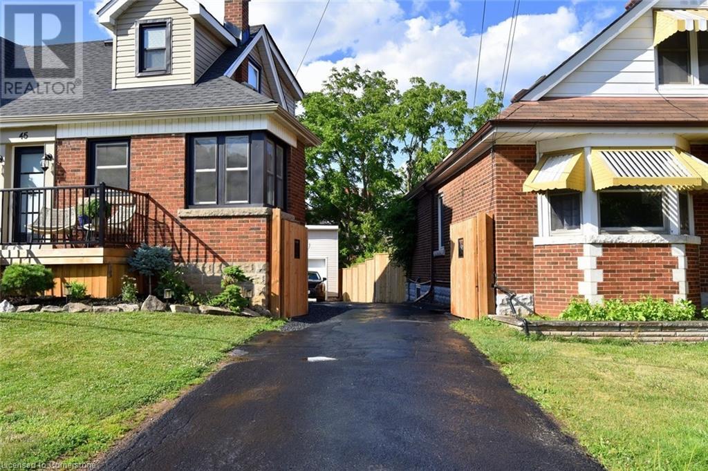 45 Dunkirk Drive, Hamilton, Ontario  L8K 4W9 - Photo 2 - 40747426