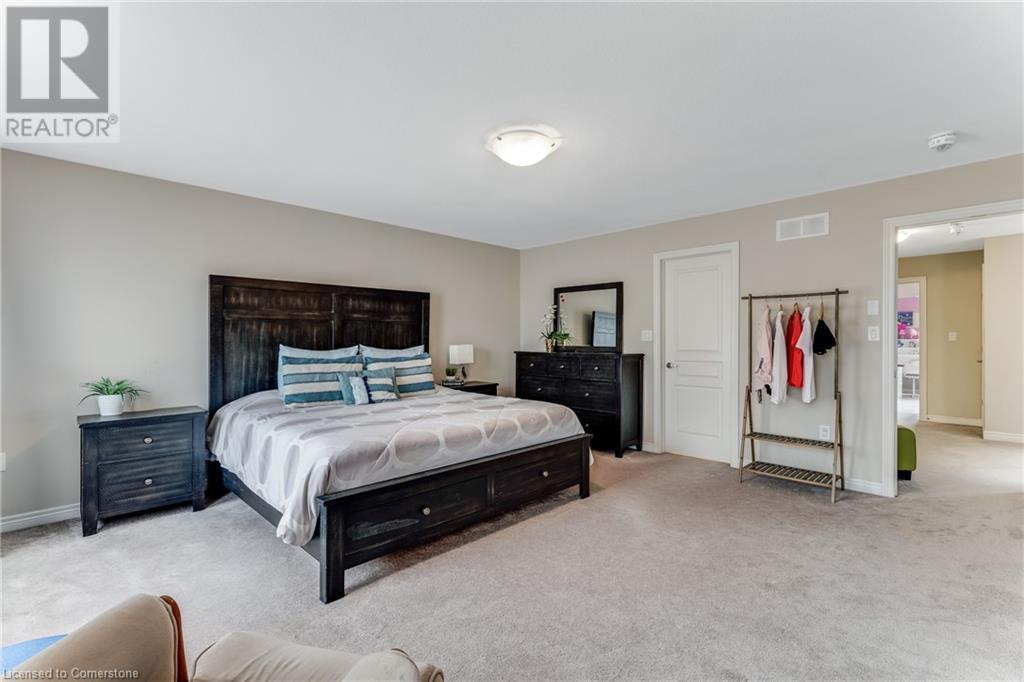 34 Robert Peel Road, Kitchener, Ontario  N2H 0B5 - Photo 23 - 40747478