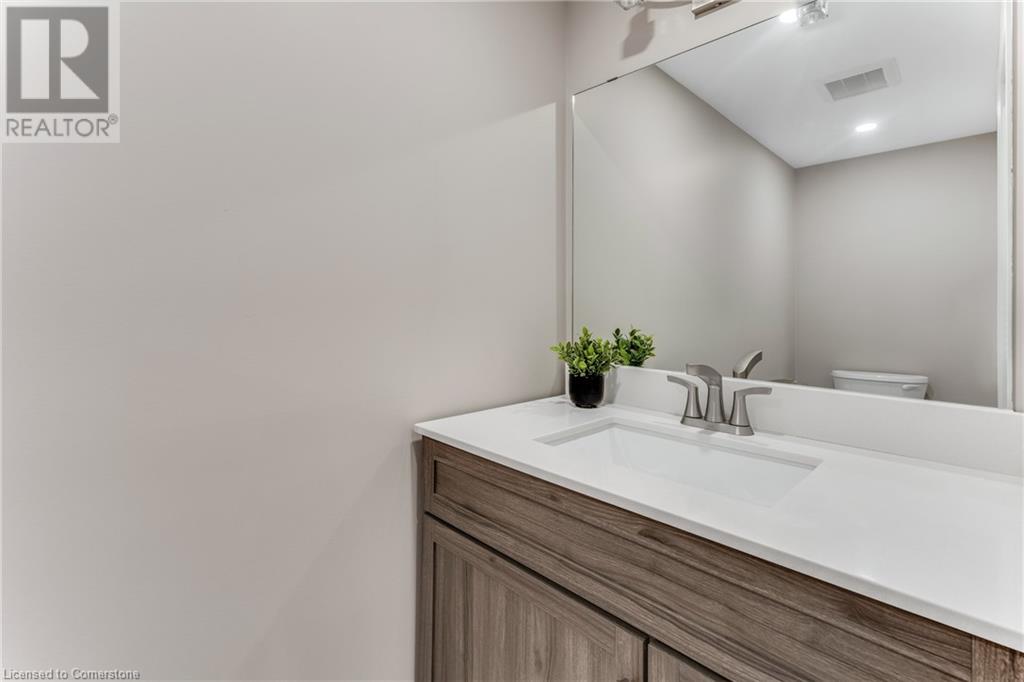 34 Robert Peel Road, Kitchener, Ontario  N2H 0B5 - Photo 34 - 40747478