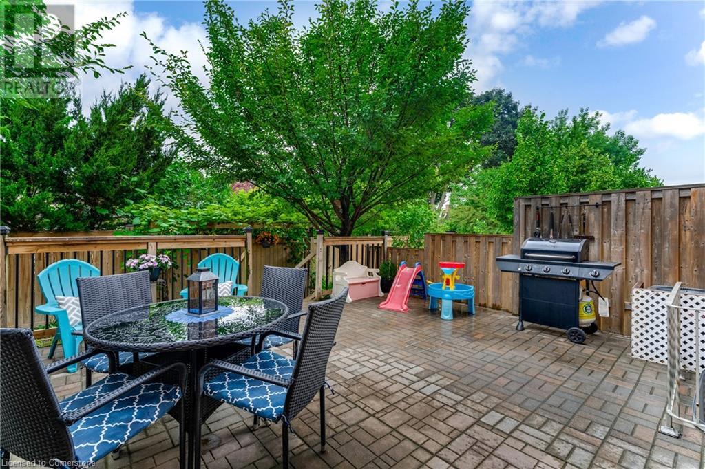 34 Robert Peel Road, Kitchener, Ontario  N2H 0B5 - Photo 4 - 40747478