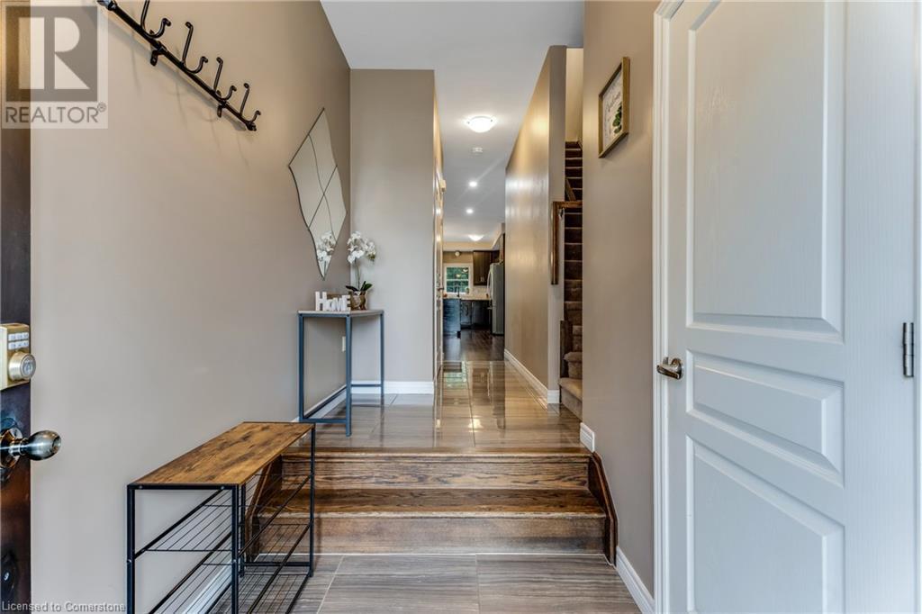 34 Robert Peel Road, Kitchener, Ontario  N2H 0B5 - Photo 7 - 40747478