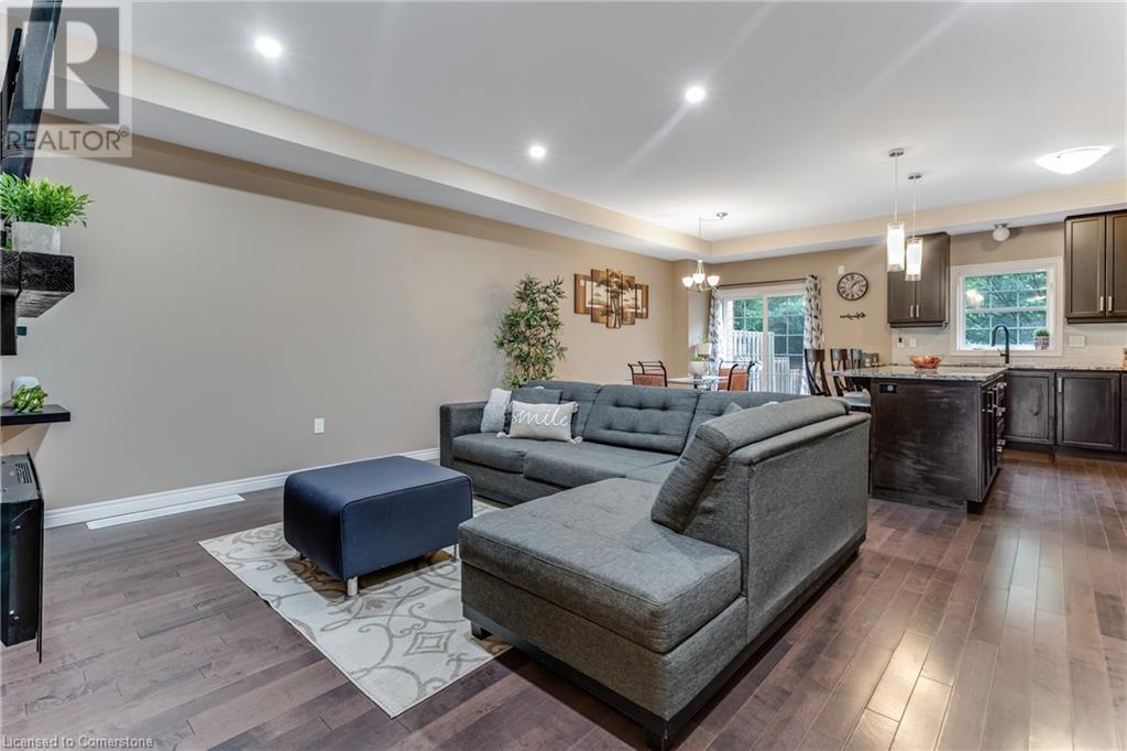 34 Robert Peel Road, Kitchener, Ontario  N2H 0B5 - Photo 8 - 40747478