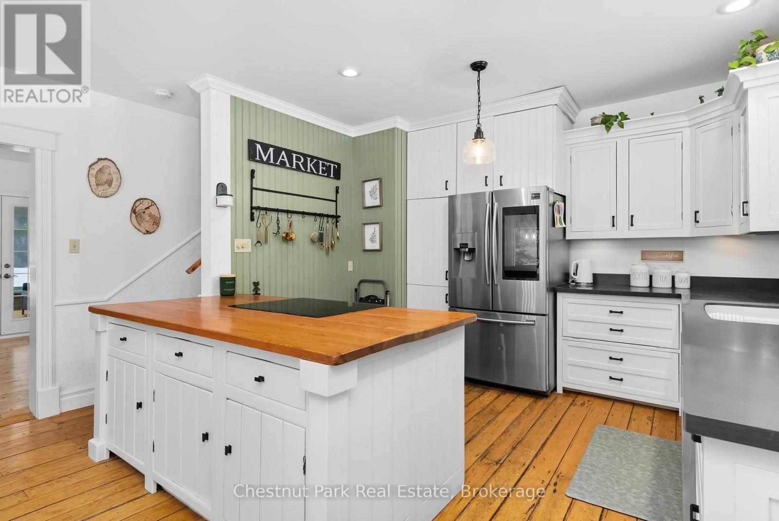 1236 Butter & Egg Road, Muskoka Lakes, Ontario  P1L 1X4 - Photo 11 - X12260460