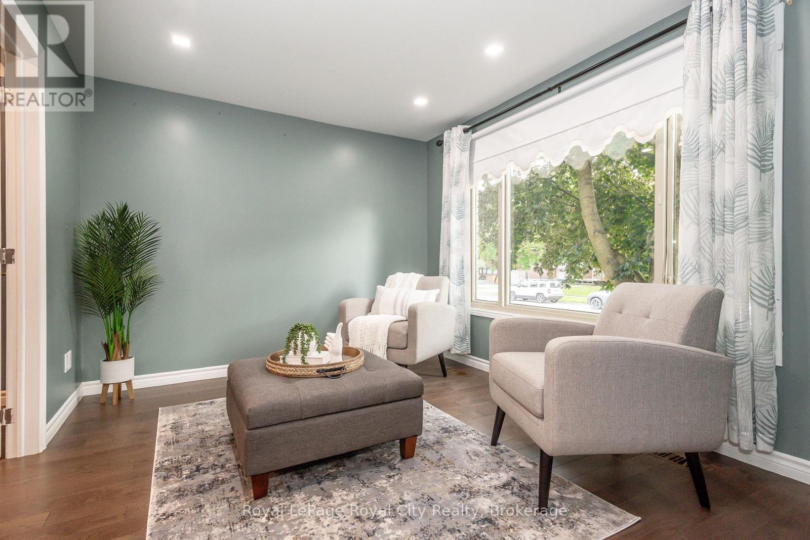236 Ironwood Road, Guelph, Ontario  N1G 3G1 - Photo 8 - X12260896