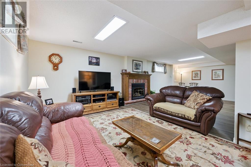 45 Applewood Crescent, Cambridge, Ontario  N1S 4K1 - Photo 39 - 40747798
