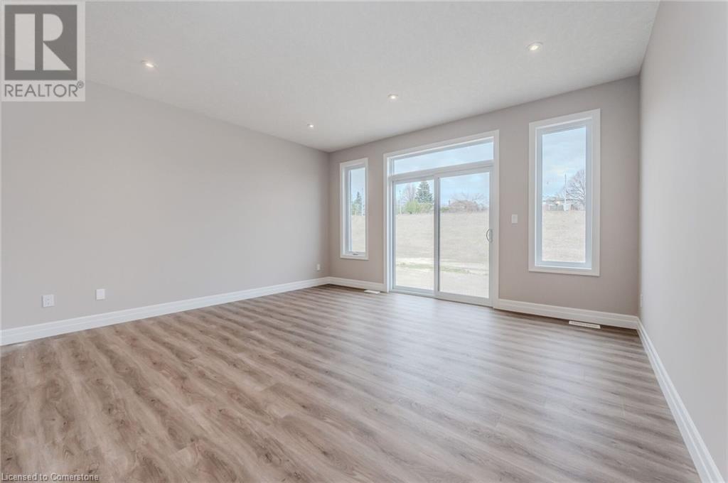 145 Dunnigan Drive, Kitchener, Ontario  N2B 3I7 - Photo 3 - 40747120