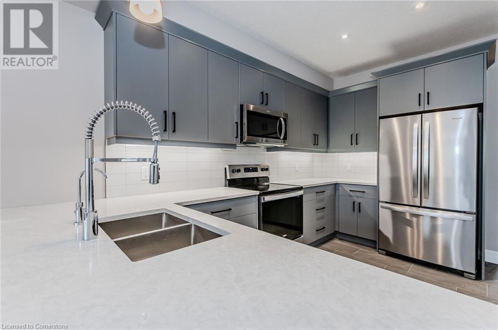 145 Dunnigan Drive, Kitchener, Ontario  N2B 3I7 - Photo 6 - 40747120