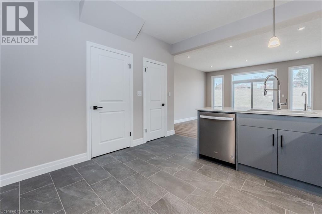 145 Dunnigan Drive, Kitchener, Ontario  N2B 3I7 - Photo 9 - 40747120