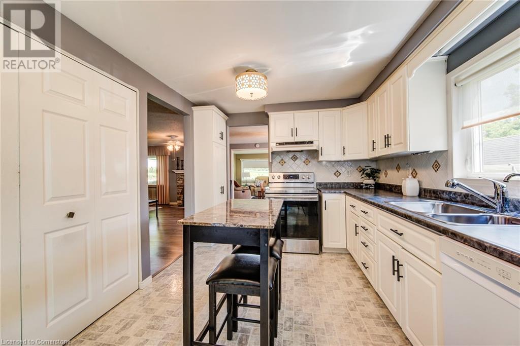 33 Summit Crescent, New Hamburg, Ontario  N3A 2G3 - Photo 14 - 40747664