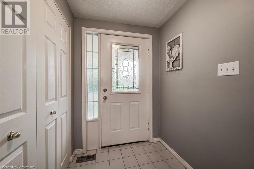 33 Summit Crescent, New Hamburg, Ontario  N3A 2G3 - Photo 6 - 40747664