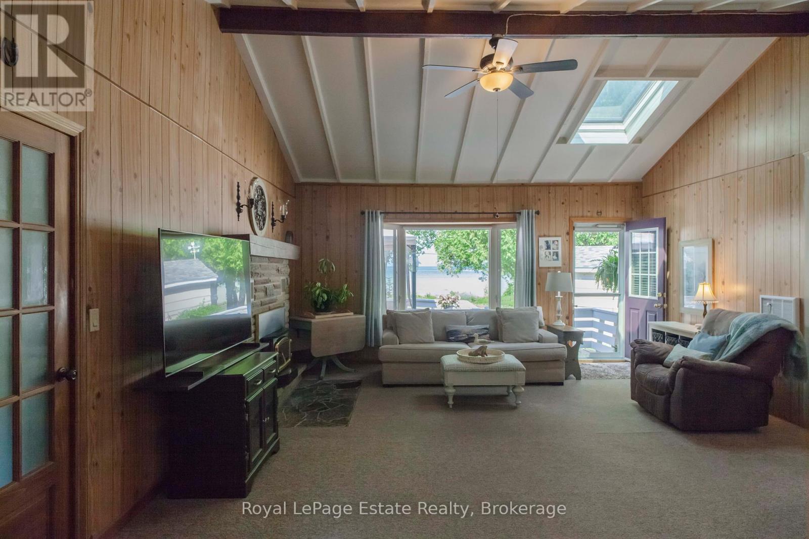 371 Bay Street, South Bruce Peninsula, Ontario  N0H 2T0 - Photo 19 - X12261246