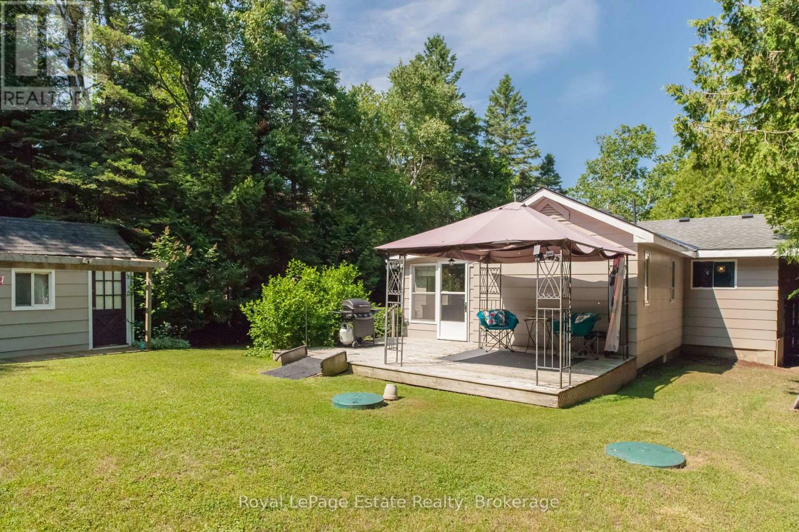 371 Bay Street, South Bruce Peninsula, Ontario  N0H 2T0 - Photo 48 - X12261246
