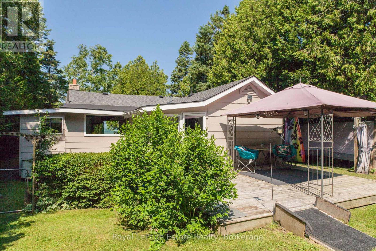371 Bay Street, South Bruce Peninsula, Ontario  N0H 2T0 - Photo 49 - X12261246