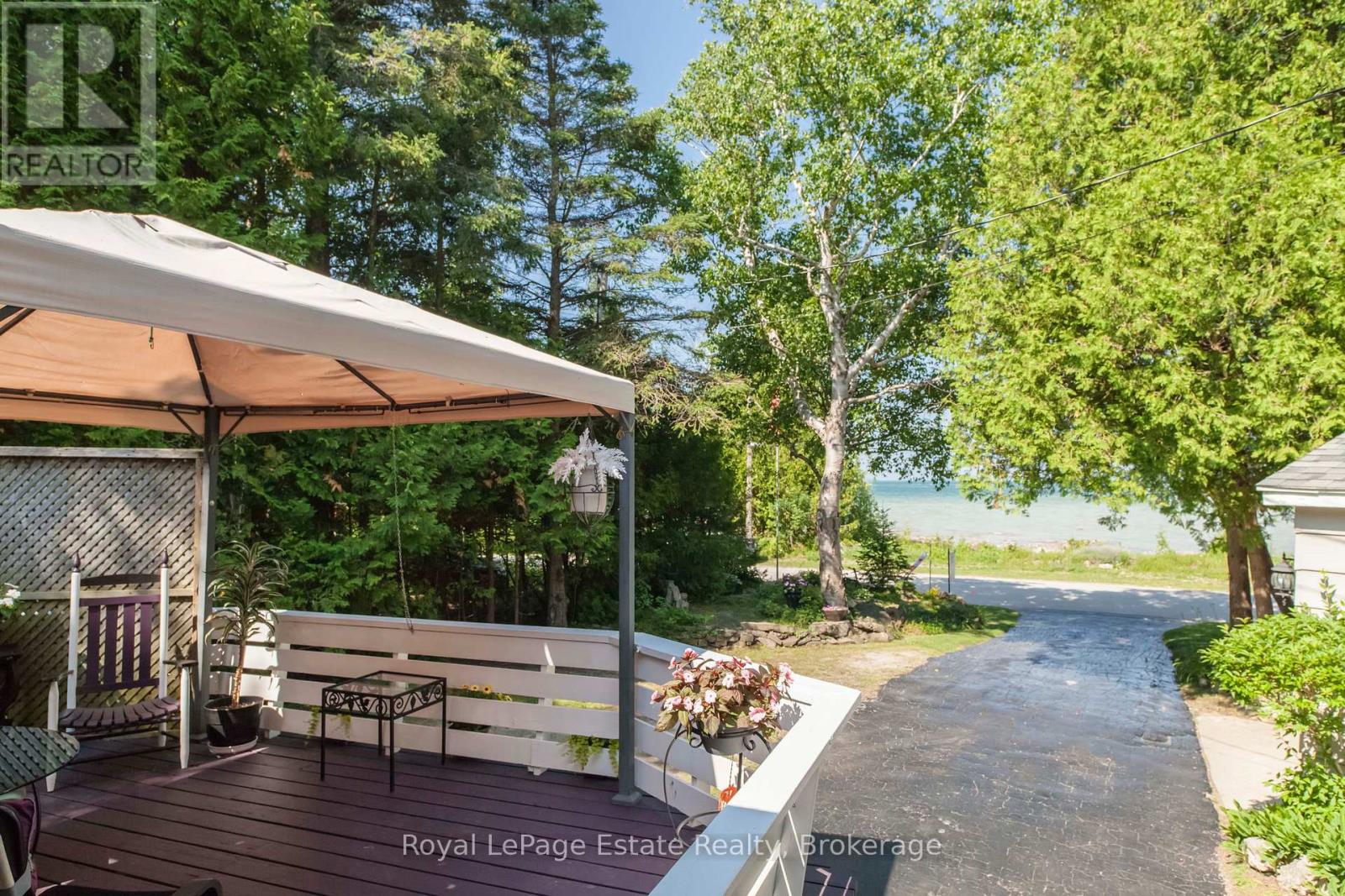 371 Bay Street, South Bruce Peninsula, Ontario  N0H 2T0 - Photo 8 - X12261246