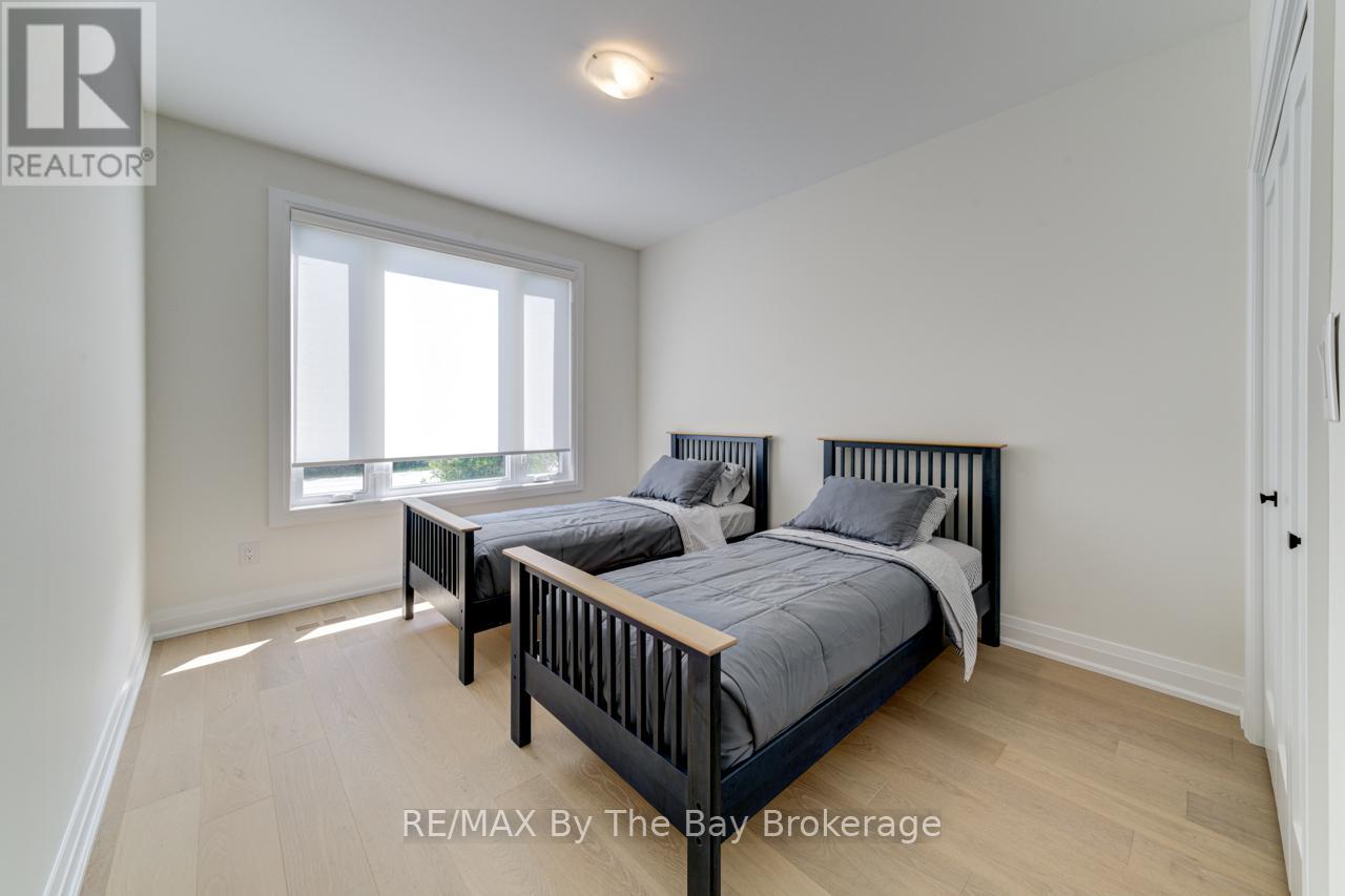 91 Summer View Avenue, Collingwood, Ontario  L9Y 3Z1 - Photo 14 - S12261353