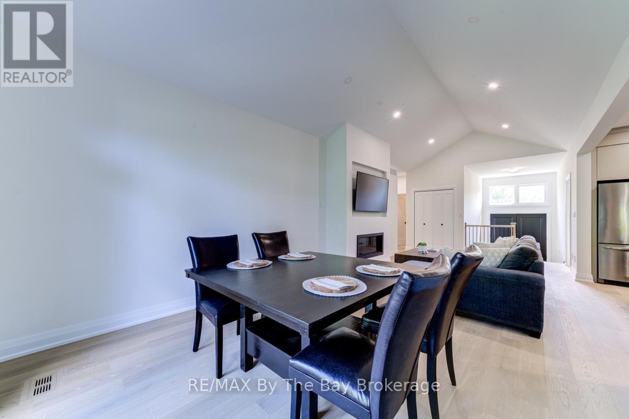 91 Summer View Avenue, Collingwood, Ontario  L9Y 3Z1 - Photo 8 - S12261353