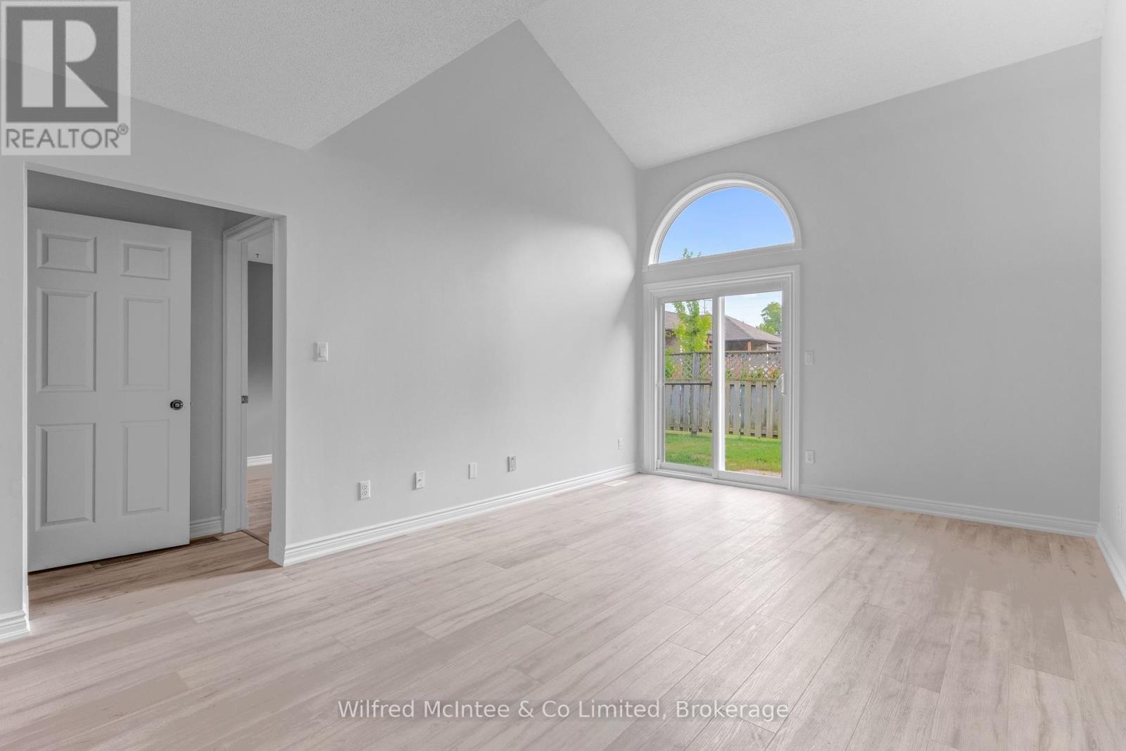 9 - 834 Arlington Street, Saugeen Shores, Ontario  N0H 2C4 - Photo 14 - X12261360